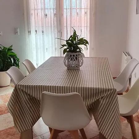 Apartamento Confortable En 6 Personas